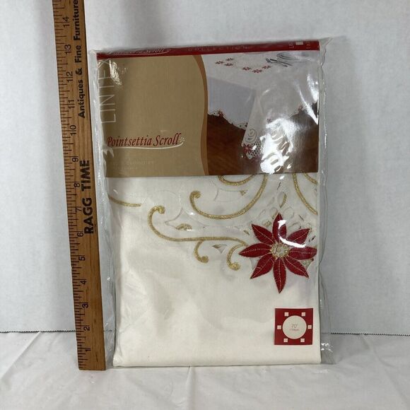 Lintex Poinsettia Scroll Collection Christmas Fabric Tablecloth 70” Round NOS - Picture 9 of 11